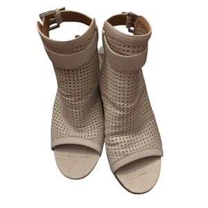 Sam Edelman white leather upper sandals size 8M